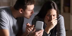 spying apps to catch your spouse cheating